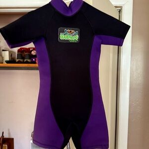 Akon’s Wet Suit